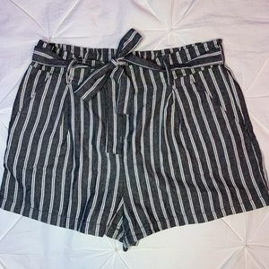Winners | Women’s High Waisted Tie Up Shorts